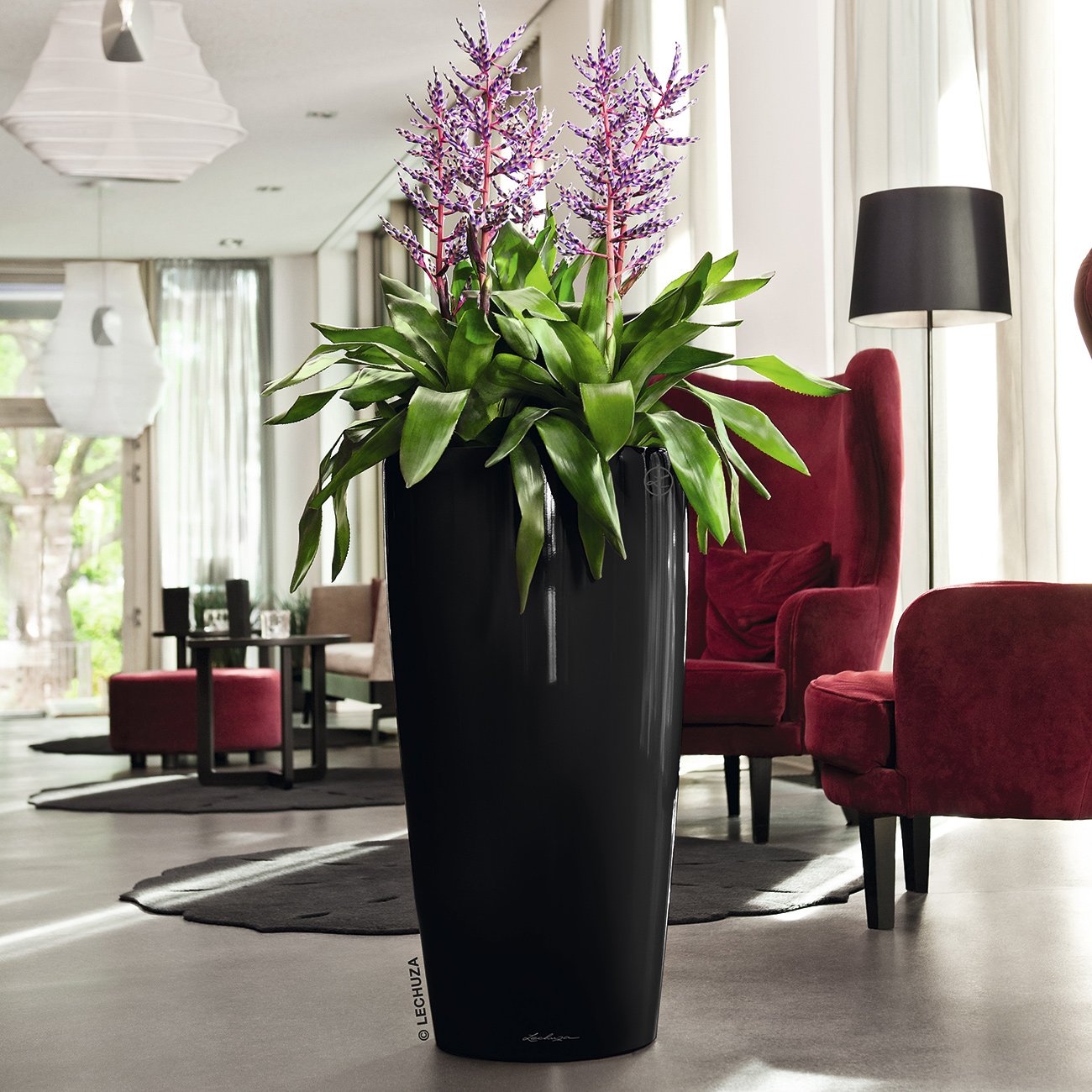 LECHUZA Rondo Round Tall Poly Resin Self-watering Planter