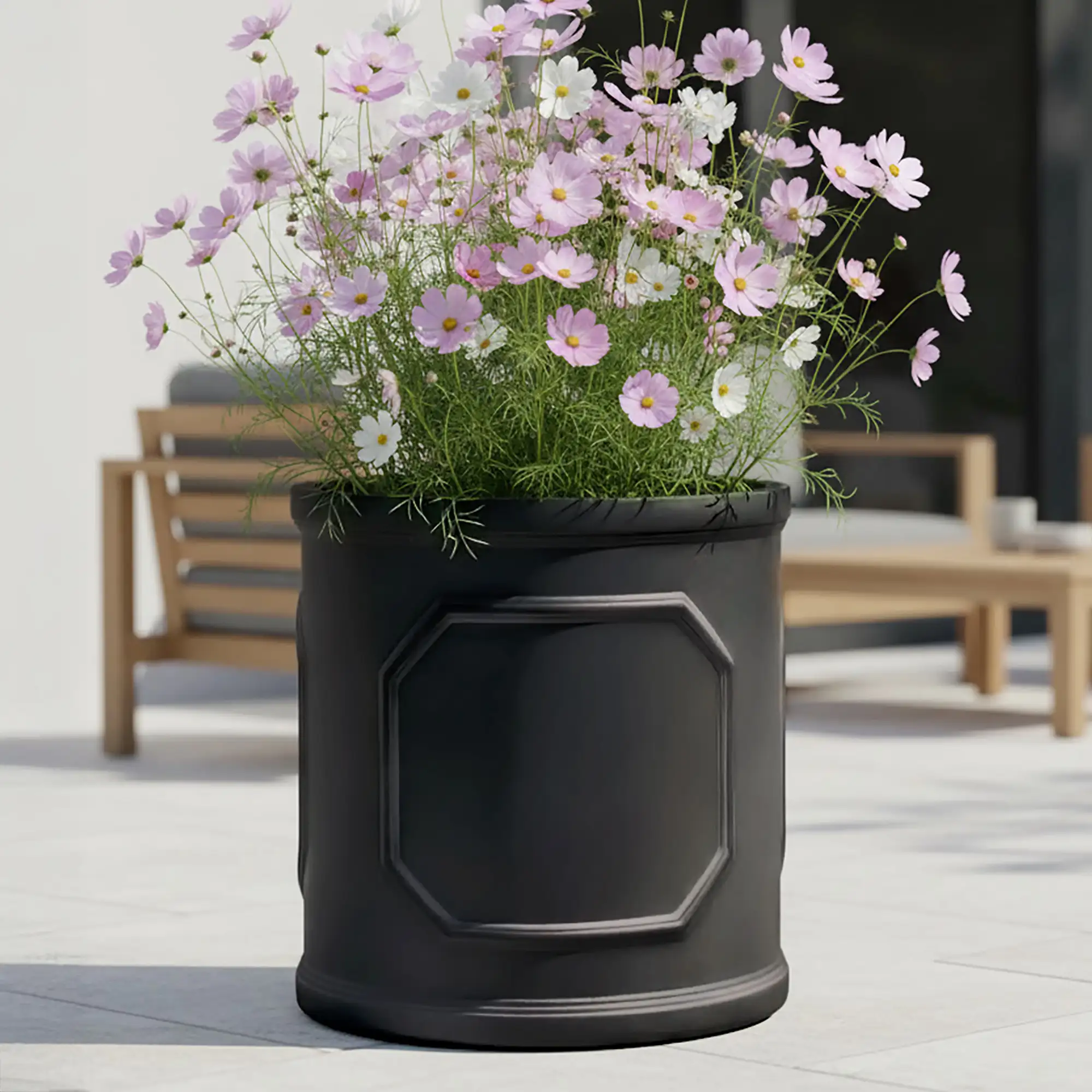 IDEALIST Chelsea Light Concrete Cylinder Garden Planter