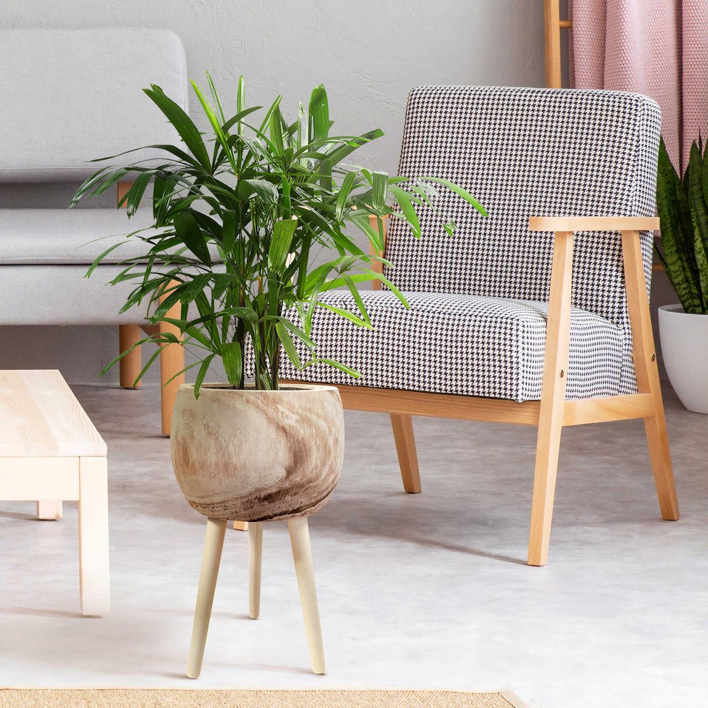 HORTICO TREND Wooden House Planter with Legs, Tall Indoor Plant Pot Stand with Waterproof Liner