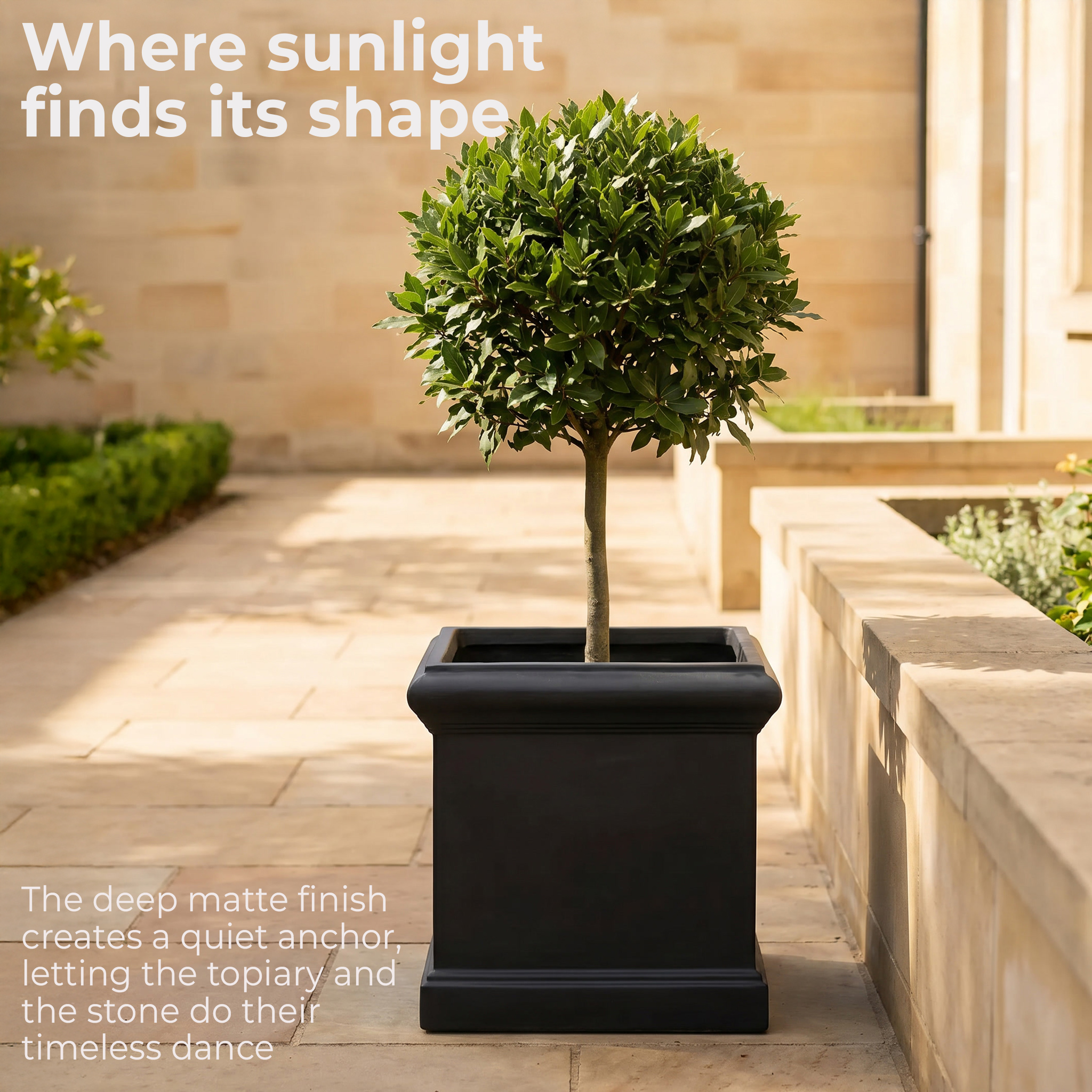 IDEALIST Lite Victorian Box Square Light Stone Outdoor Planter