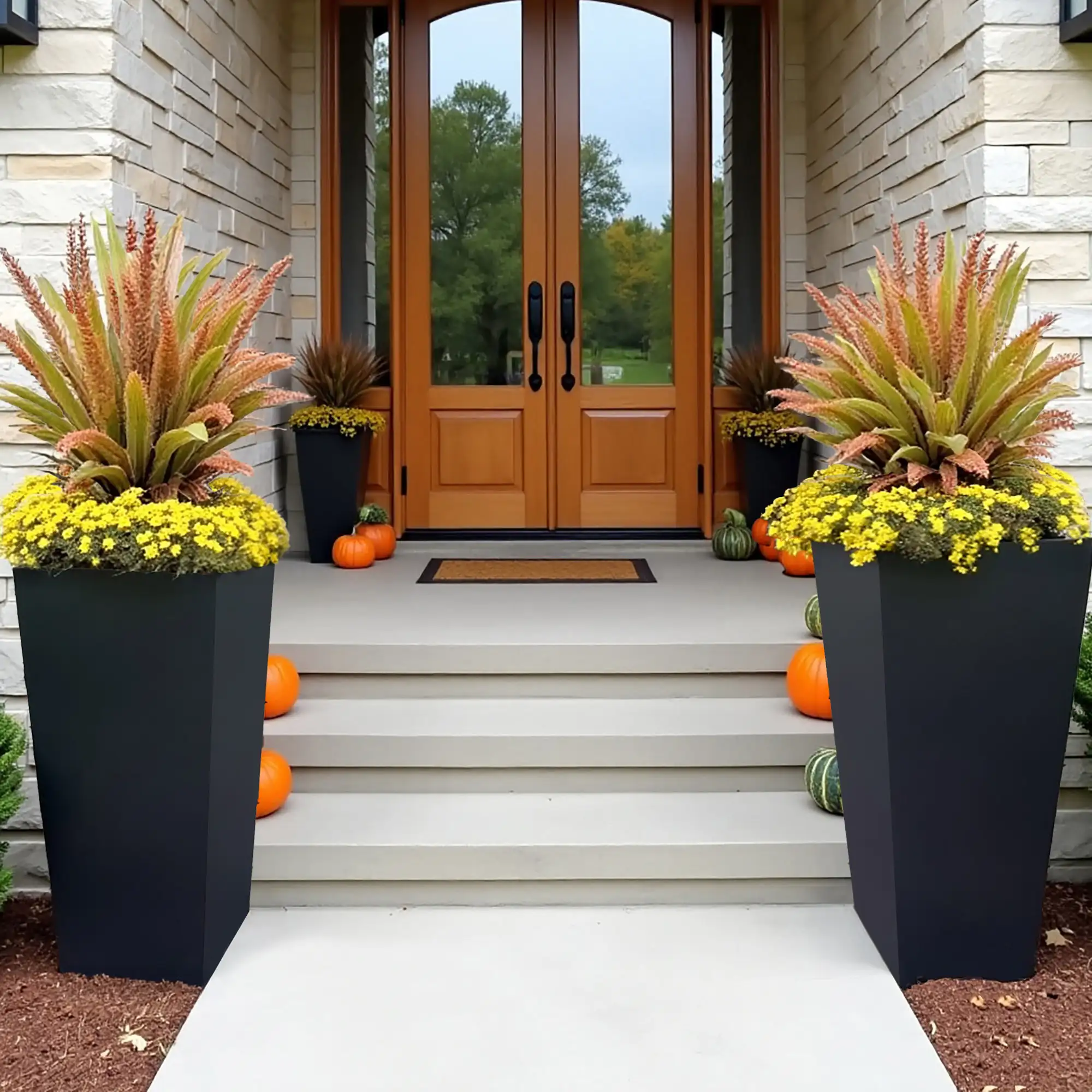 IDEALIST Lite Tall Tapered Contemporary Light Concrete Planter