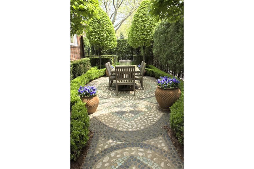 Shimmer Fiberglass Round Terracotta Planter Pot In/Out