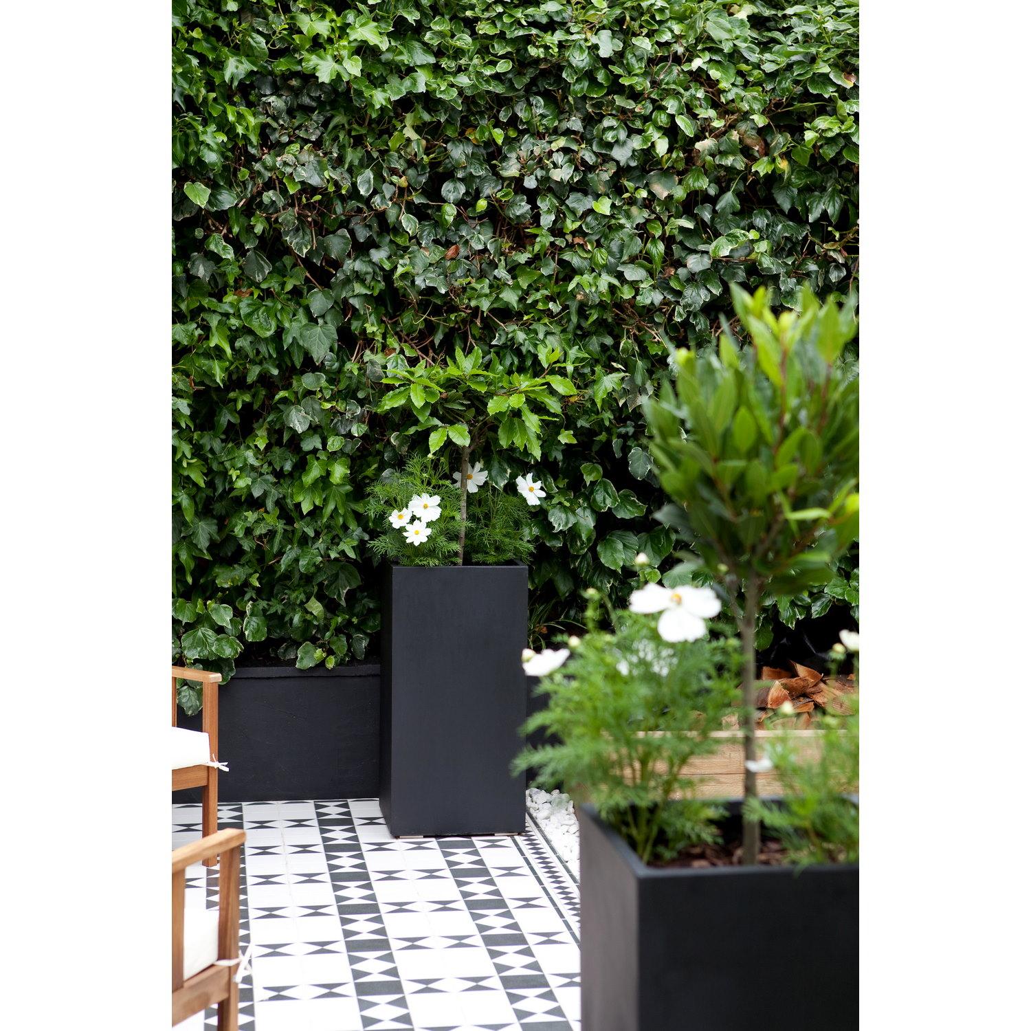 IDEALIST Lite Tall Square Contemporary Light Concrete Planter