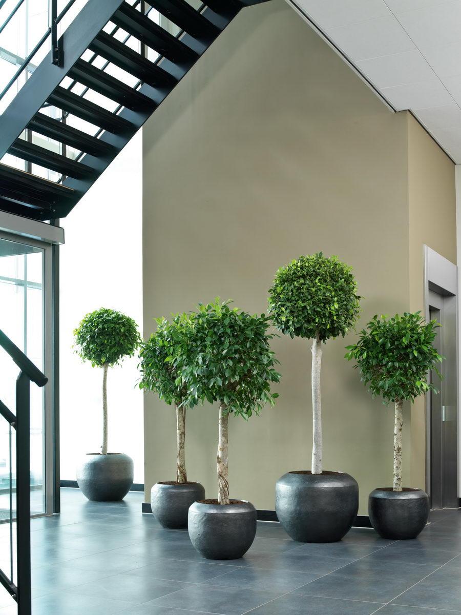 Loft Circle Round Polystone Outdoor Planter