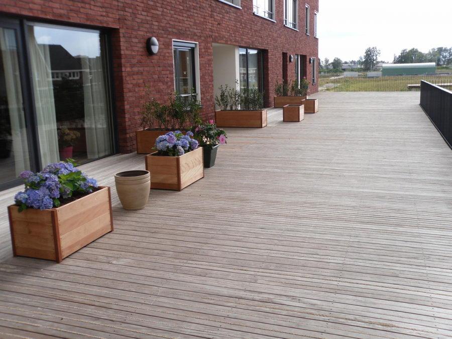 Sevilla Rhombus Outdoor Hardwood Trough Planter