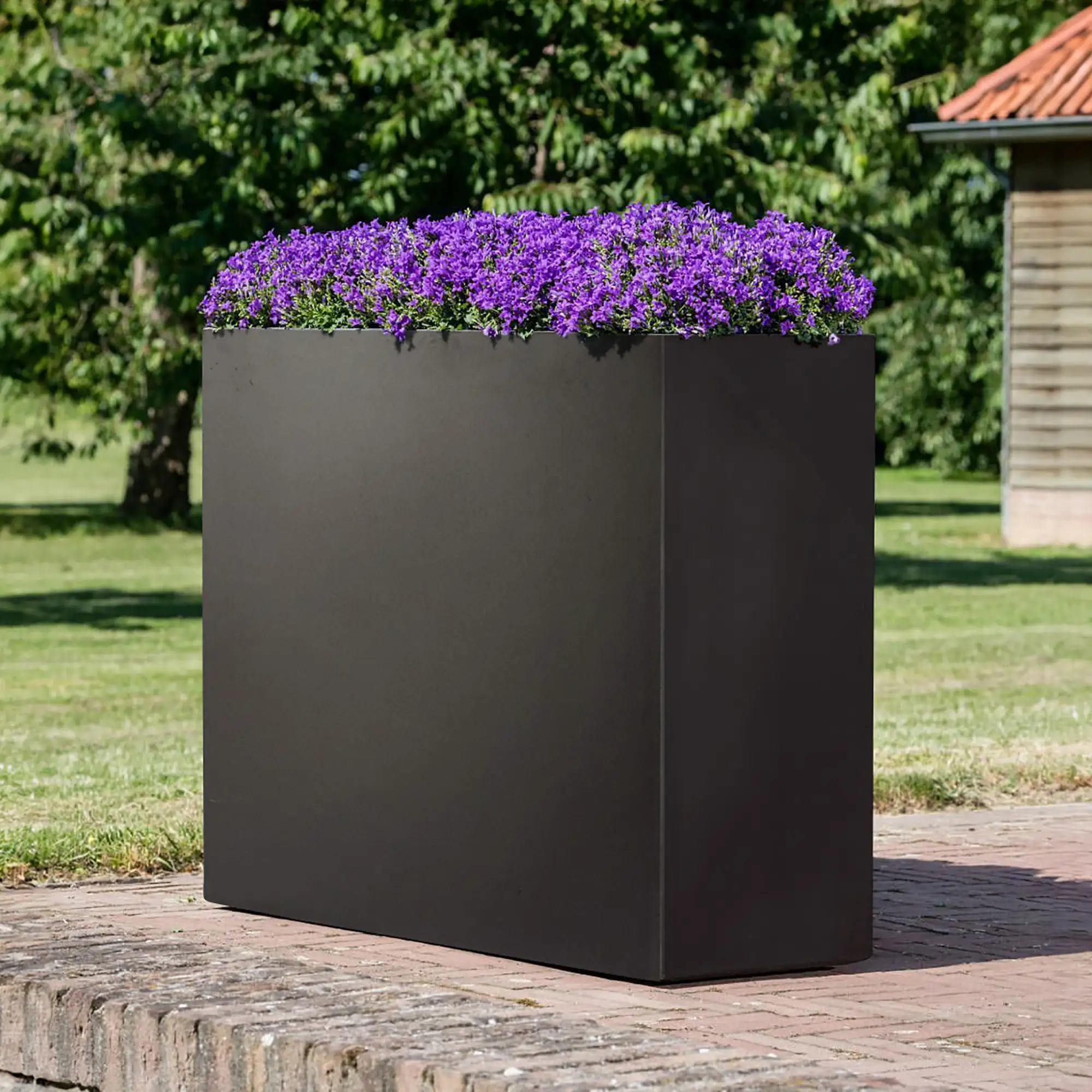IDEALIST Lite Contemporary Light Concrete Trough Planter