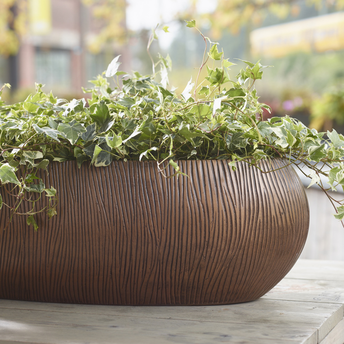 Composits Twist Round Planter Pot IN\OUT