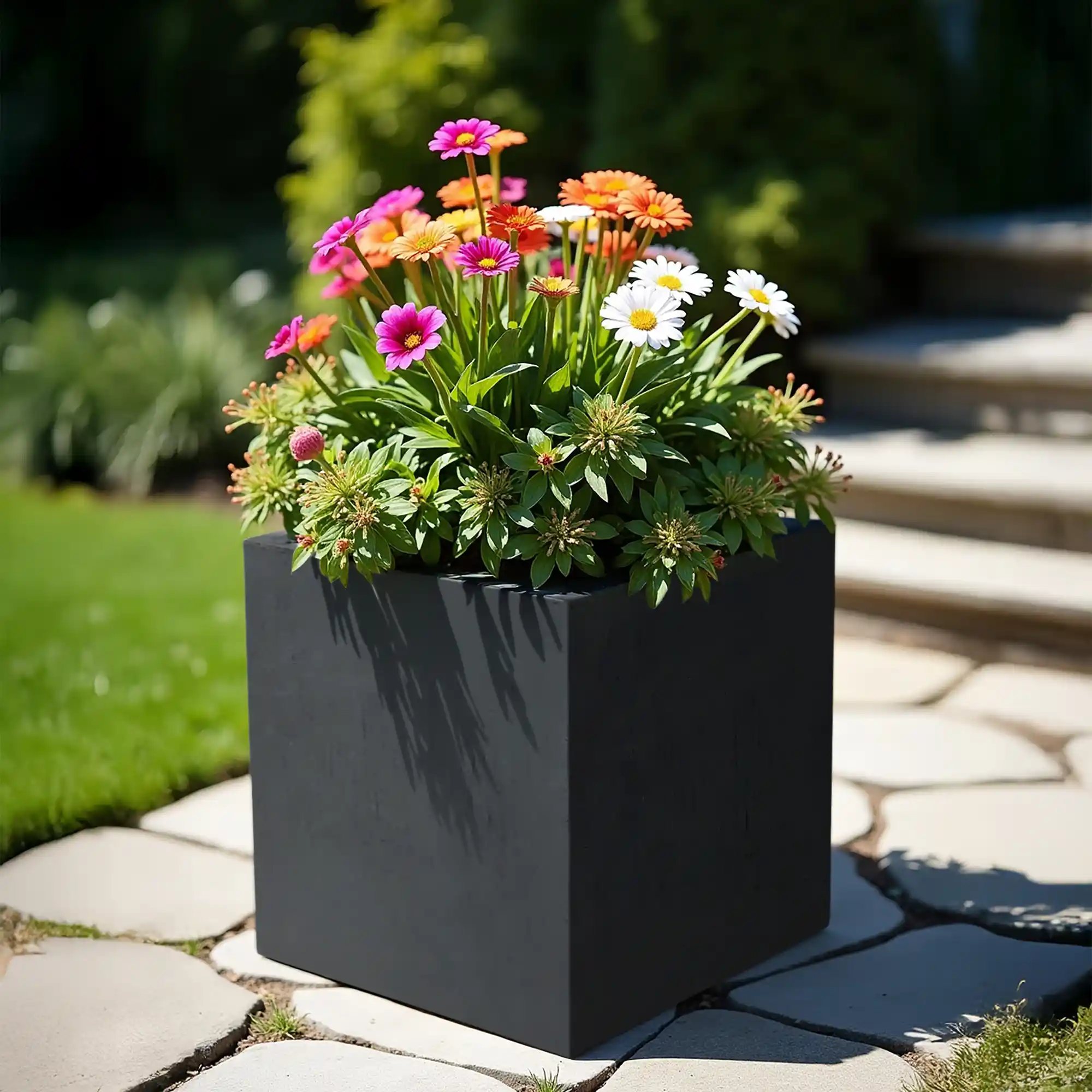 IDEALIST Lite Square Box Contemporary Light Concrete Planter