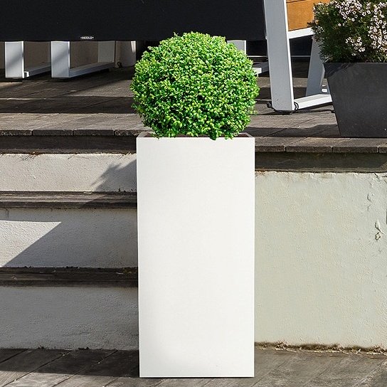 The Best Outdoor Planters for Your Spring Garden