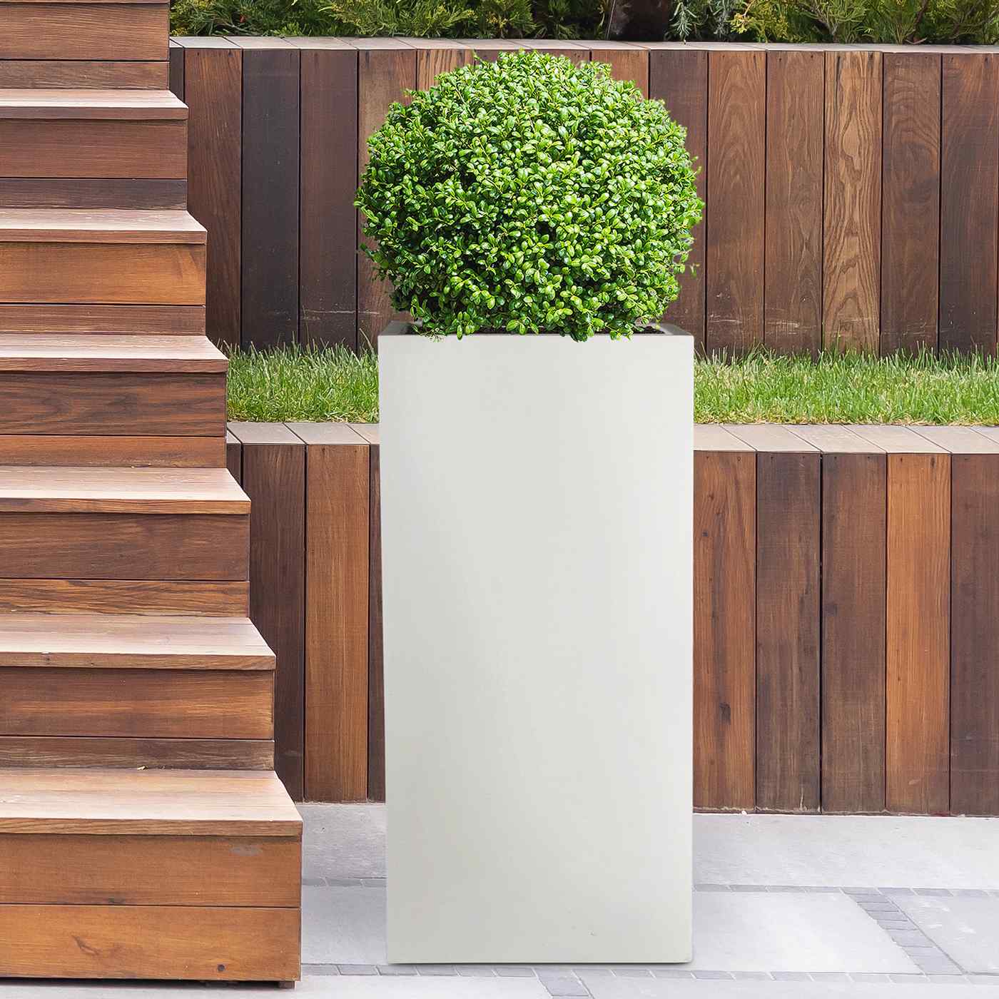 IDEALIST Lite Tall Square Contemporary Light Concrete Planter