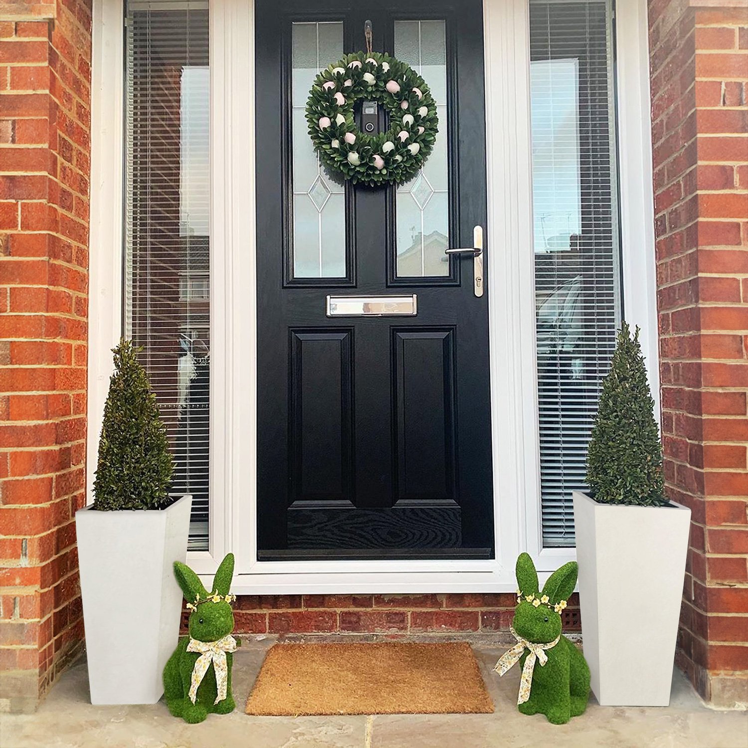 IDEALIST Lite Tall Tapered Contemporary Light Concrete Planter