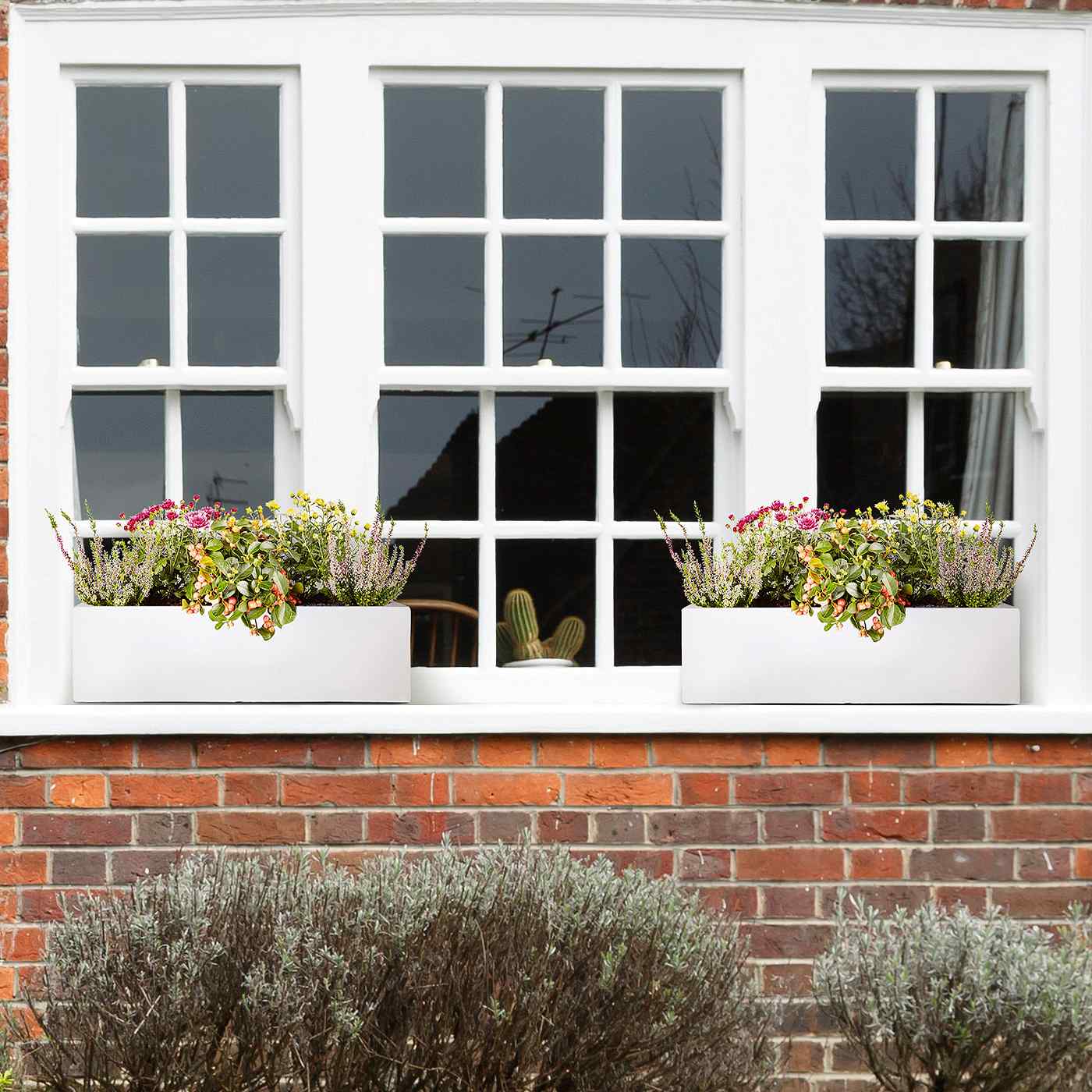 IDEALIST Lite Window Box Light Concrete Planter