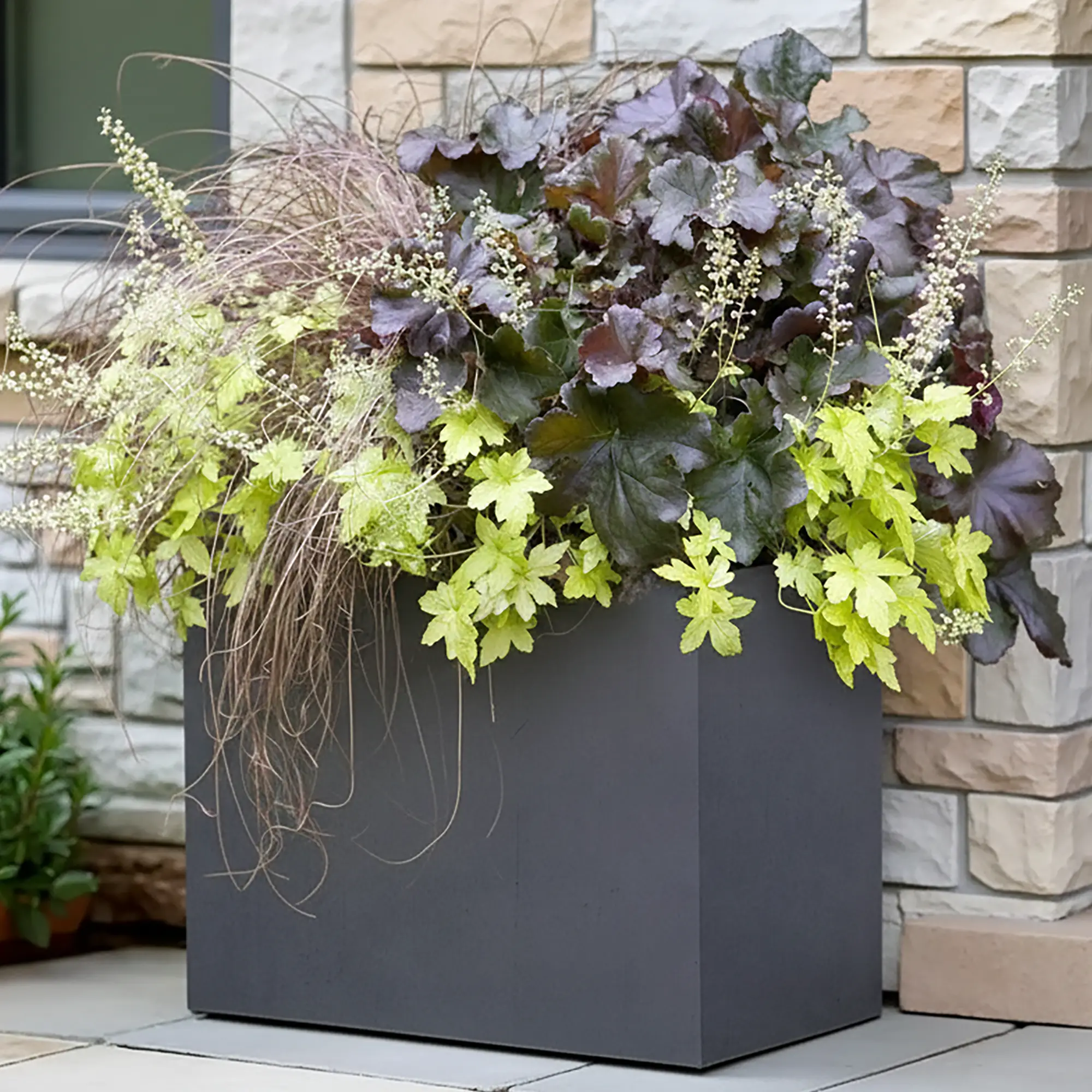 IDEALIST Lite Contemporary Light Concrete Trough Planter