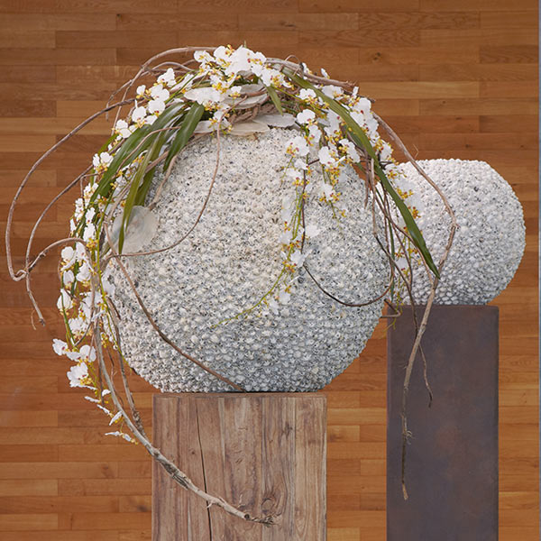 Beach Shell Round Polystone Indoor Planter