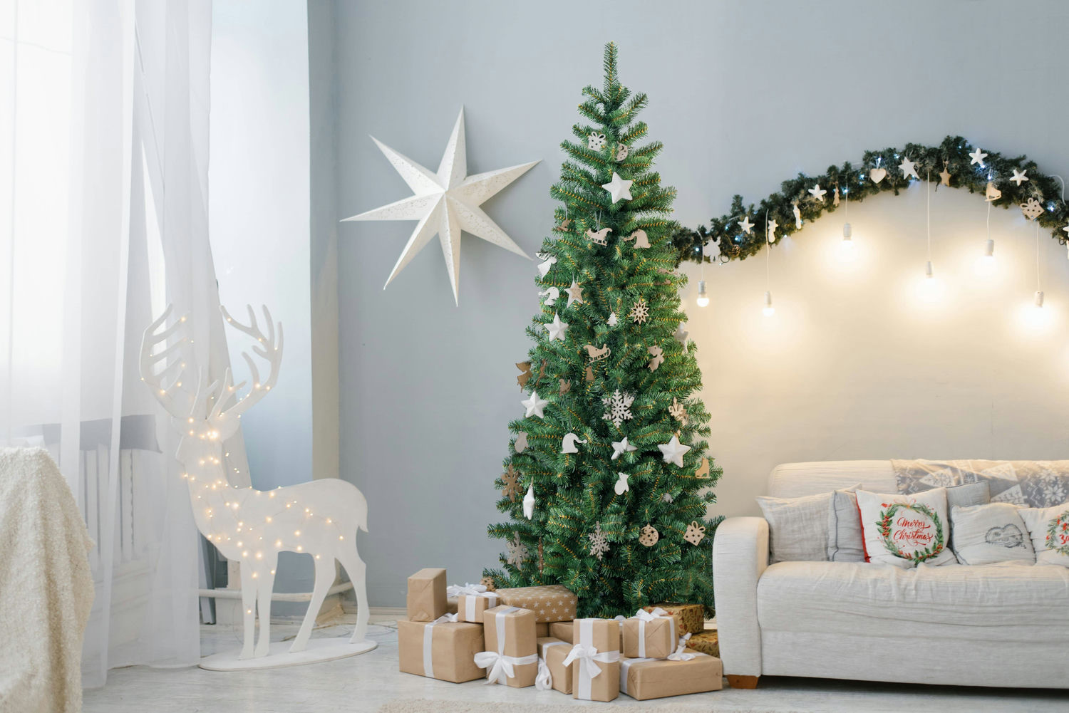 XMMS Edinburgh Artificial Slim Christmas Tree with Tree Skirt & Cotton Gloves Pine Green Needles