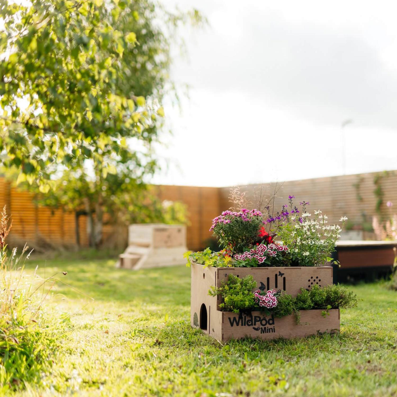 WildPod Mini 2-in-1 Outdoor Planter and Wildlife House by Bio Scapes