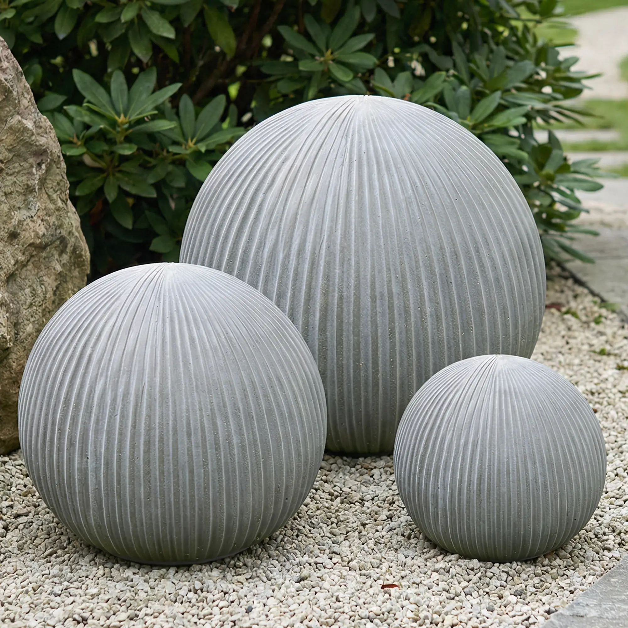 Set of IDEALIST Lite Vertical Ribbed Outdoor Garden Decorative Balls