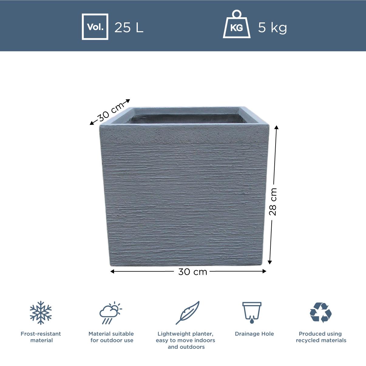 IDEALIST Lite Ribbed Light Concrete Square Planter