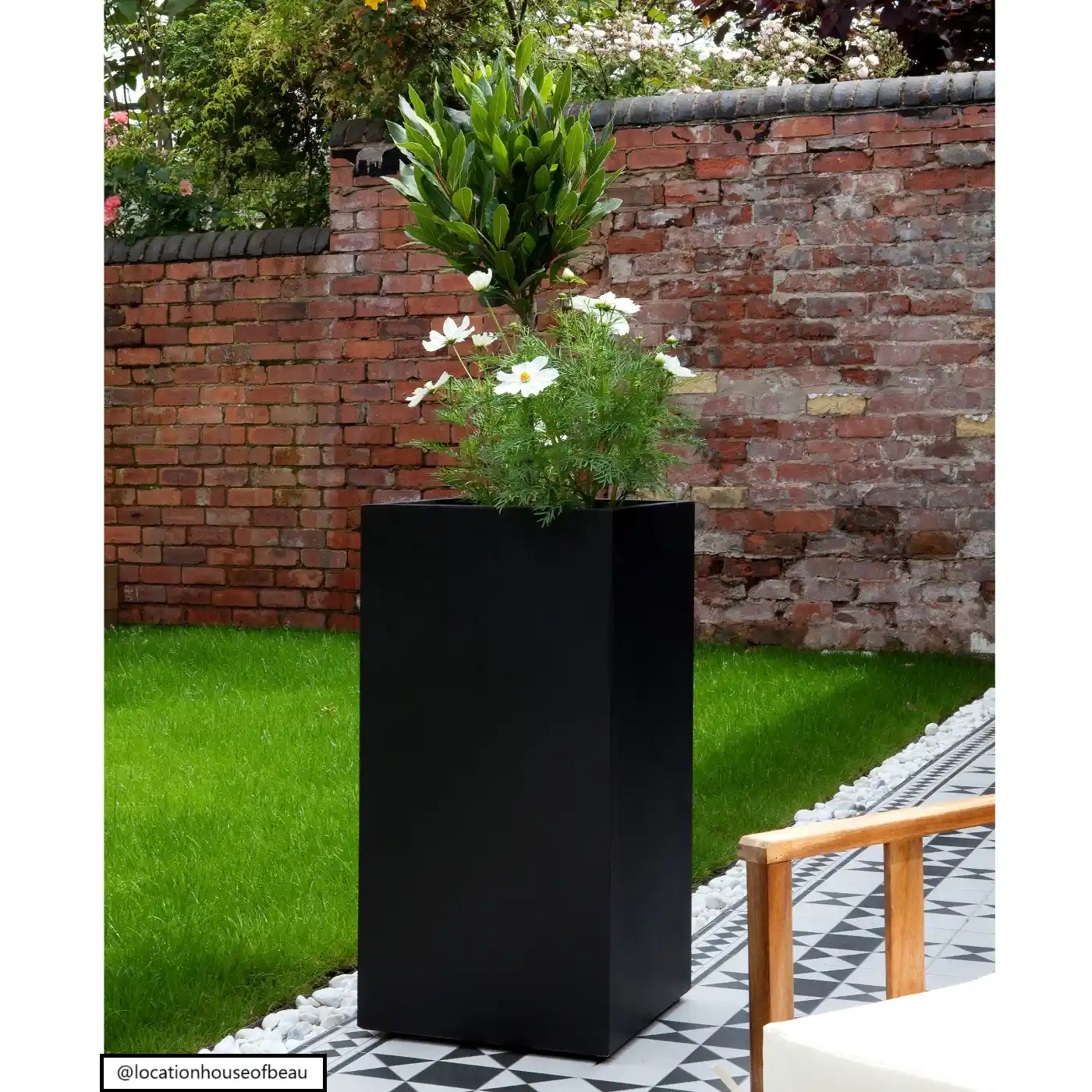 IDEALIST Lite Tall Square Contemporary Light Concrete Planter