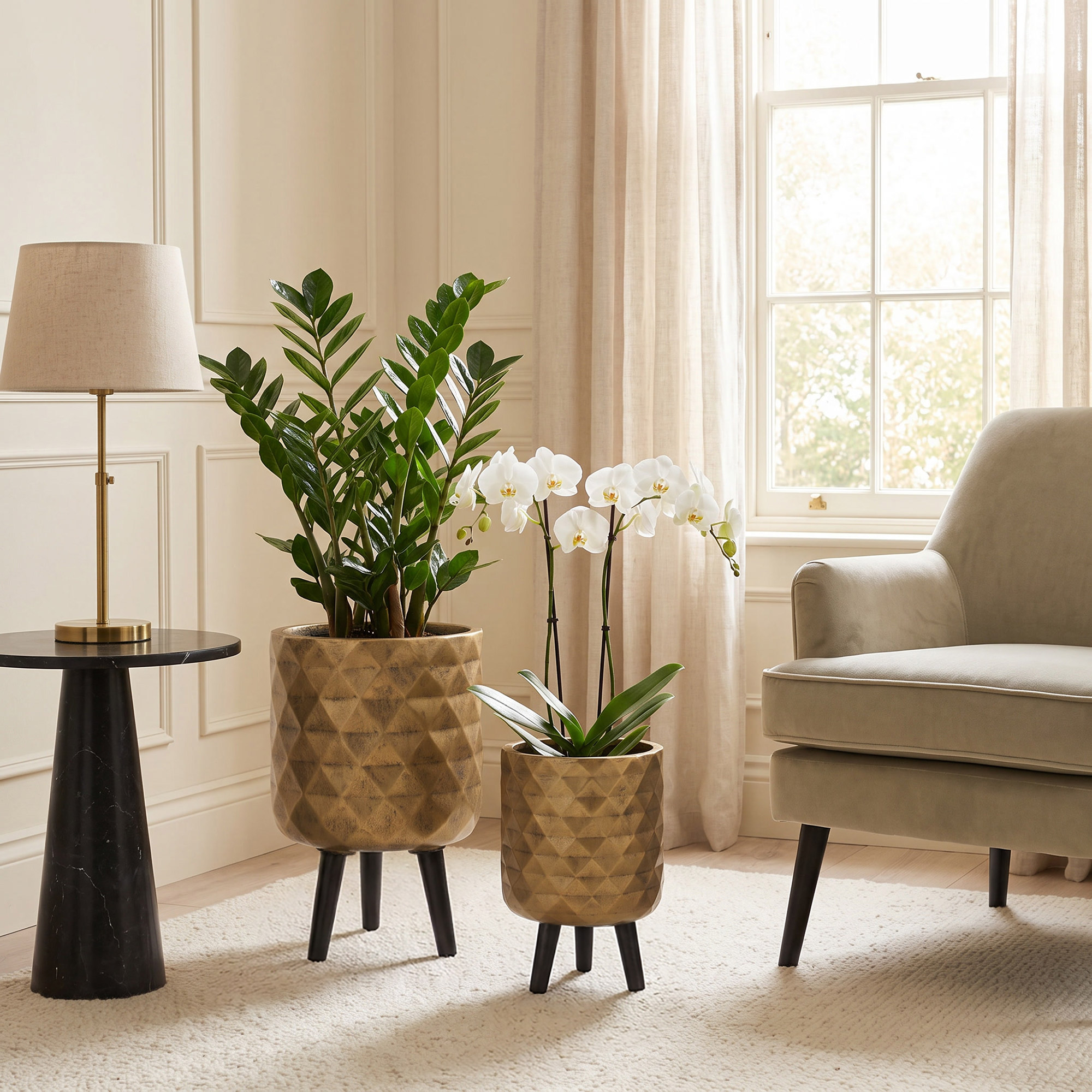 IDEALIST Lite Indoor Plant Pot, Diamond Faceted Antique Gold Planter on Legs
