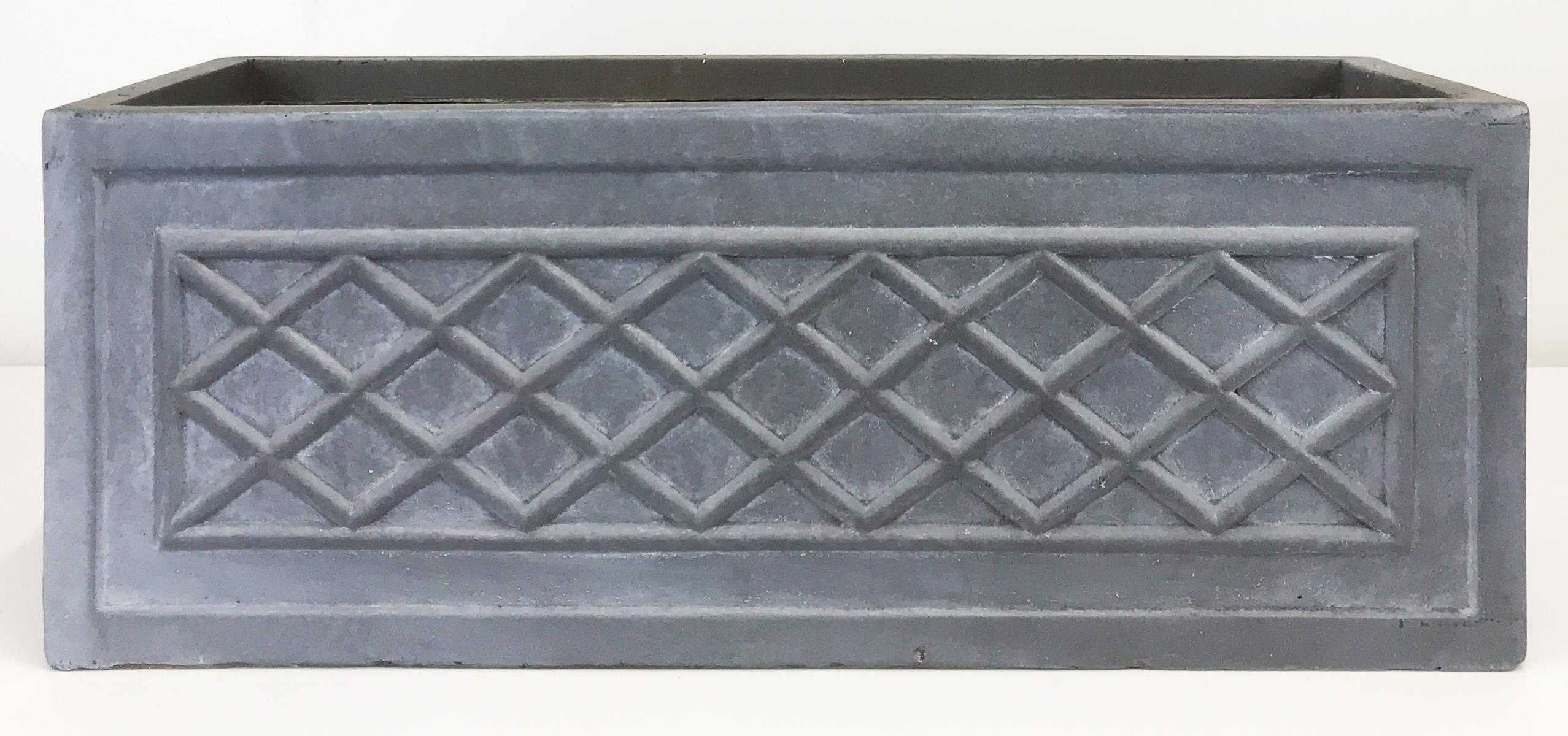 IDEALIST Lite Window Box Faux Lead Lattice Grey Light Stone Planter