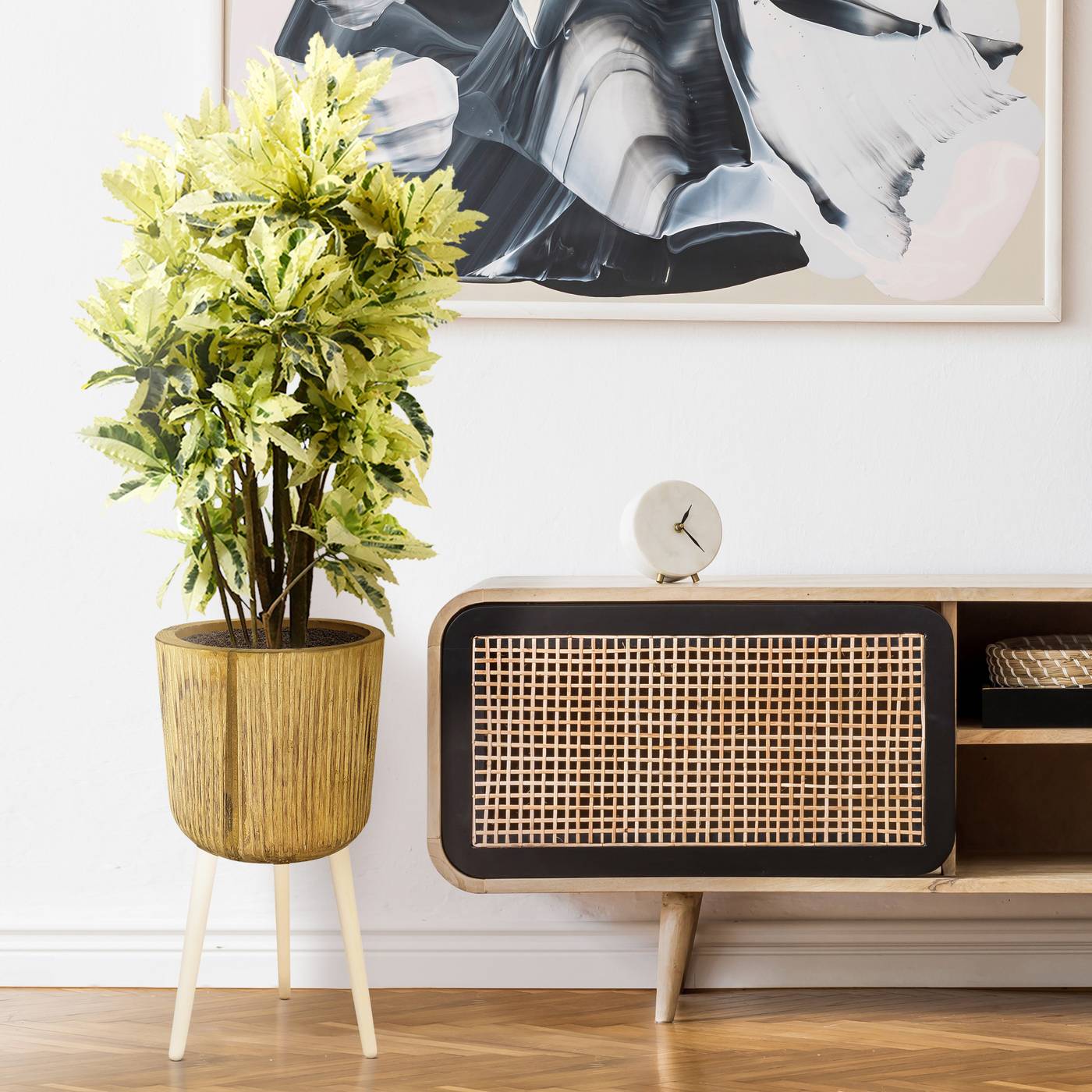 HORTICO RIBBED Wooden House Planter with Legs, Tall Indoor Plant Pot Stand with Waterproof Liner