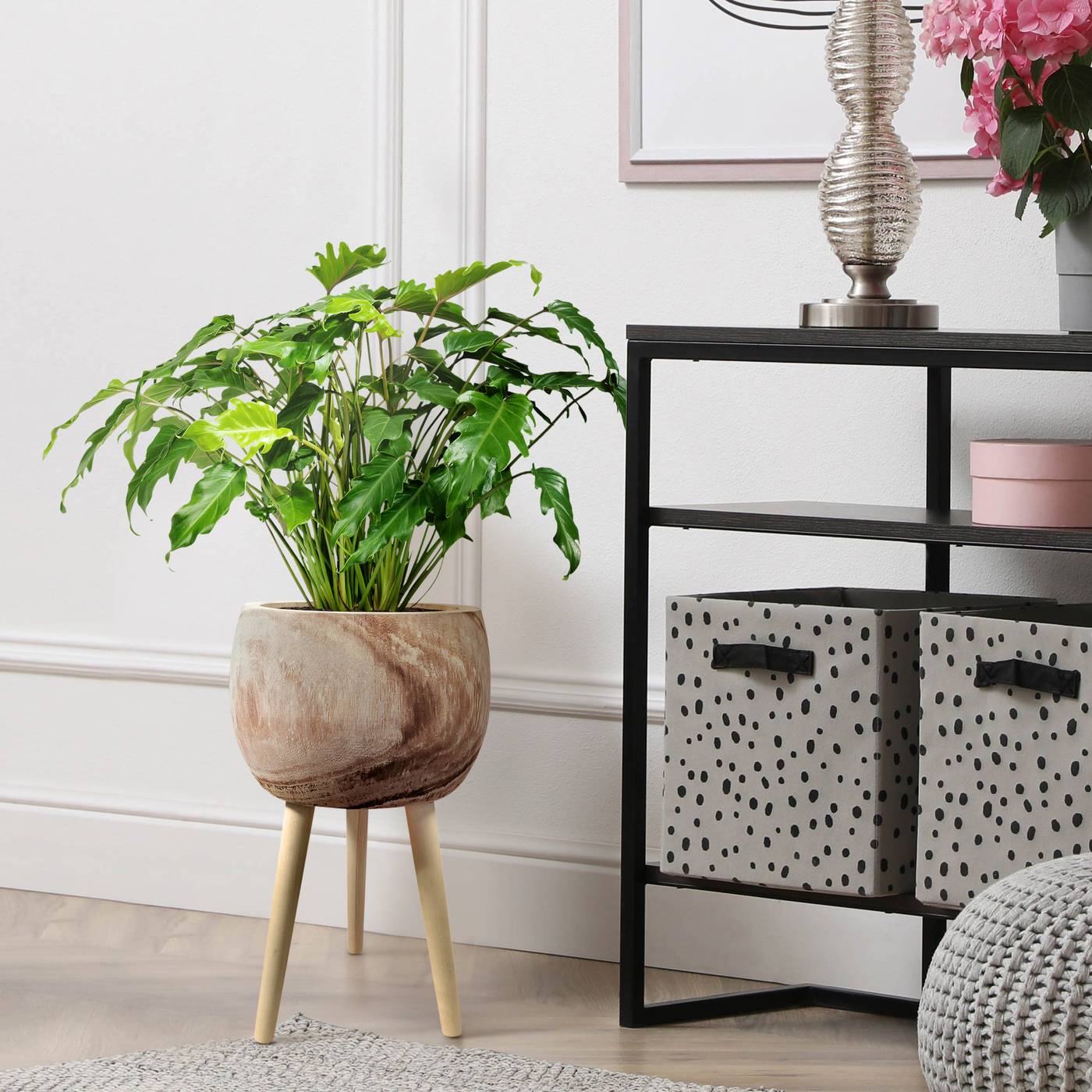 HORTICO TREND Wooden House Planter with Legs, Tall Indoor Plant Pot Stand with Waterproof Liner