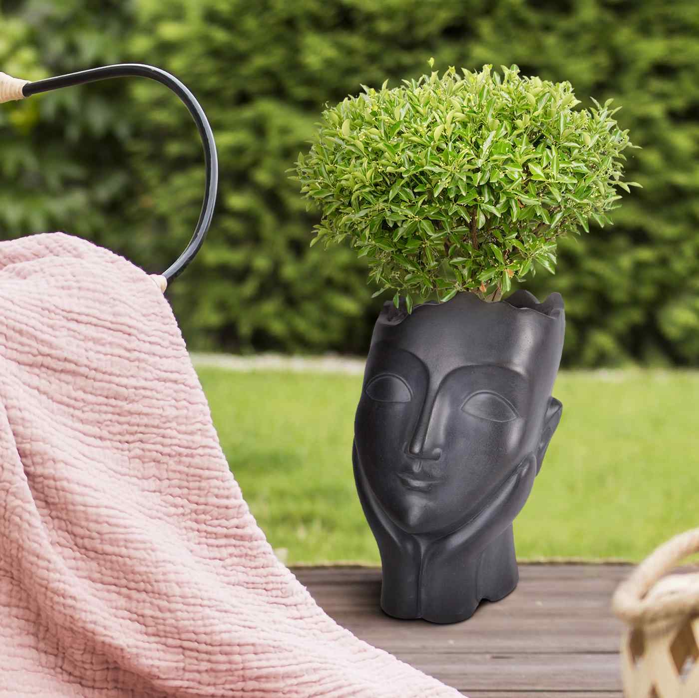 IDEALIST Lite Oval Face Outdoor Plant Pot