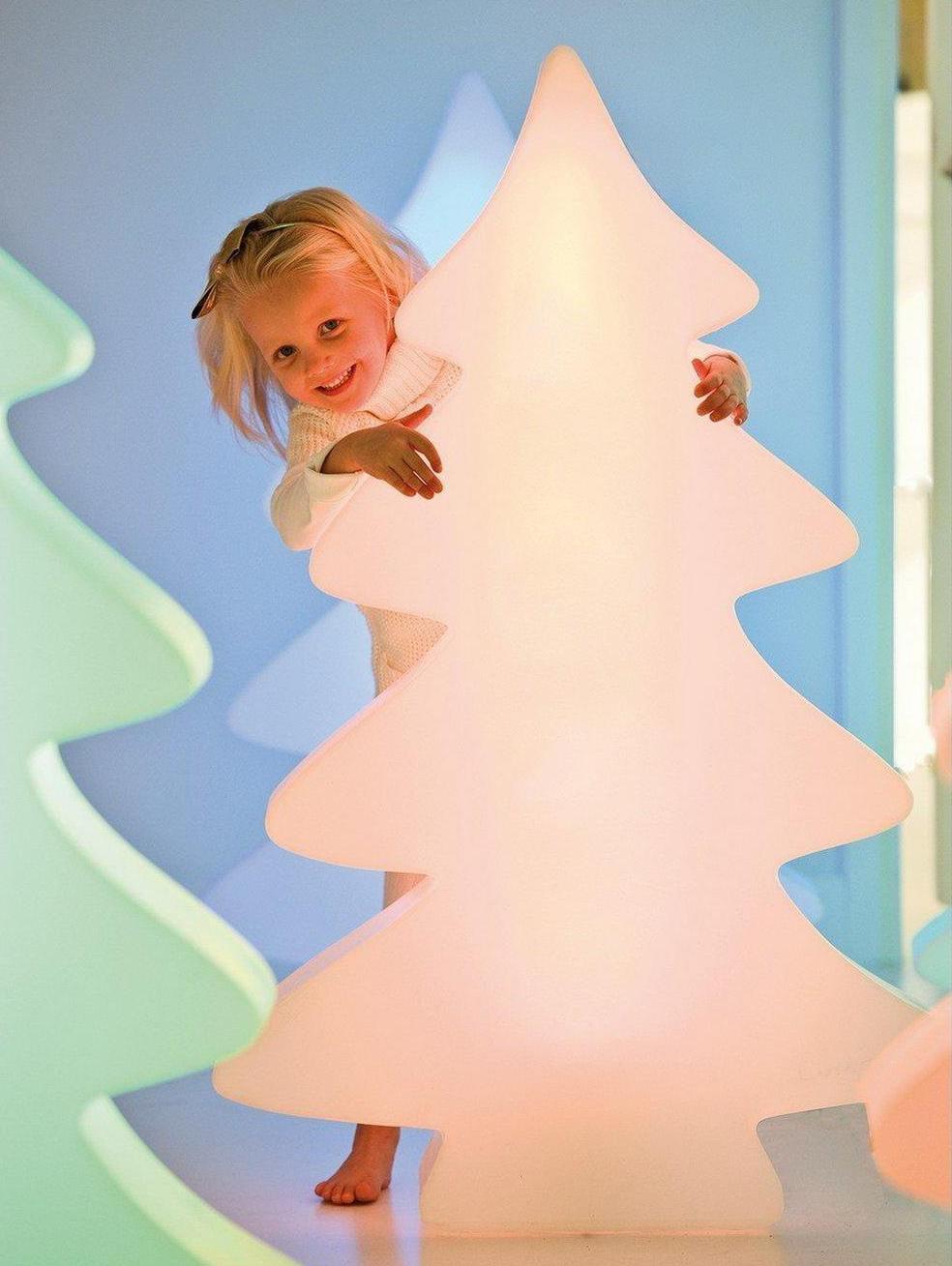 LUMENIO LED Tree Lighted Object