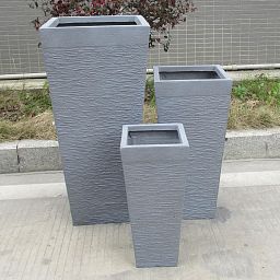 IDEALIST Lite Ribbed Light Concrete Tapered Planter