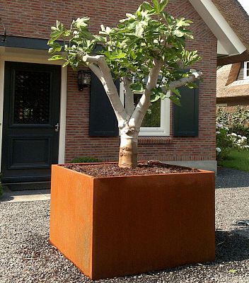 Andes Cube Corten Steel Outdoor Planter