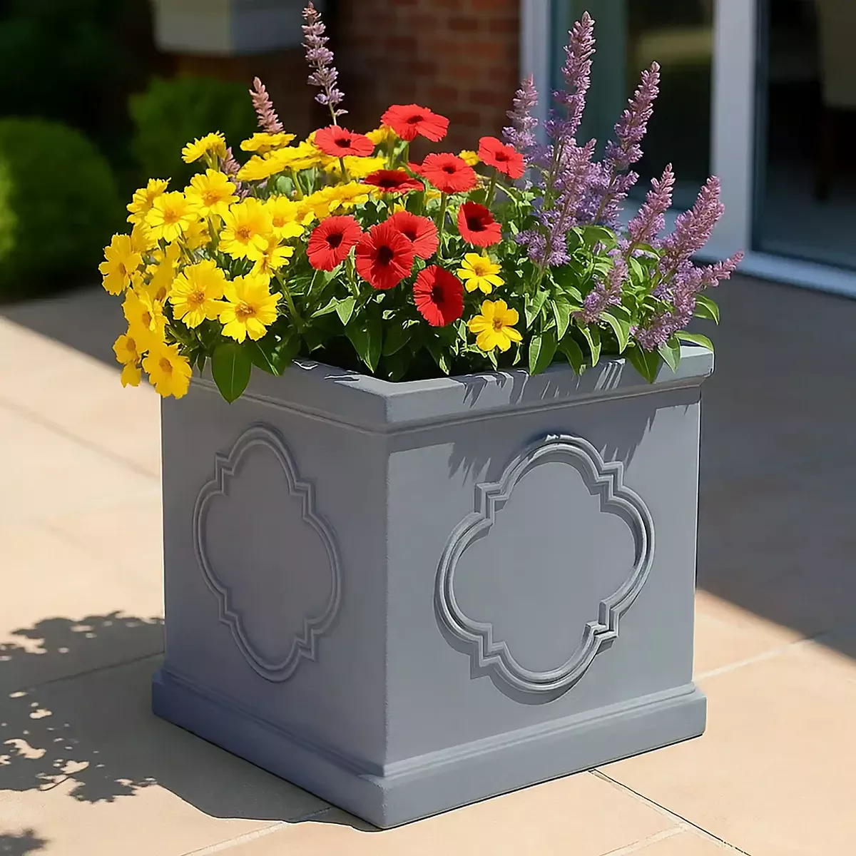 IDEALIST Windsor Light Stone Square Garden Planter
