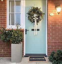 IDEALIST Lite Tall Square Contemporary Light Concrete Planter