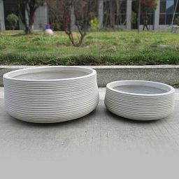 IDEALIST Lite Large Ribbed Light Concrete Bowl Planter