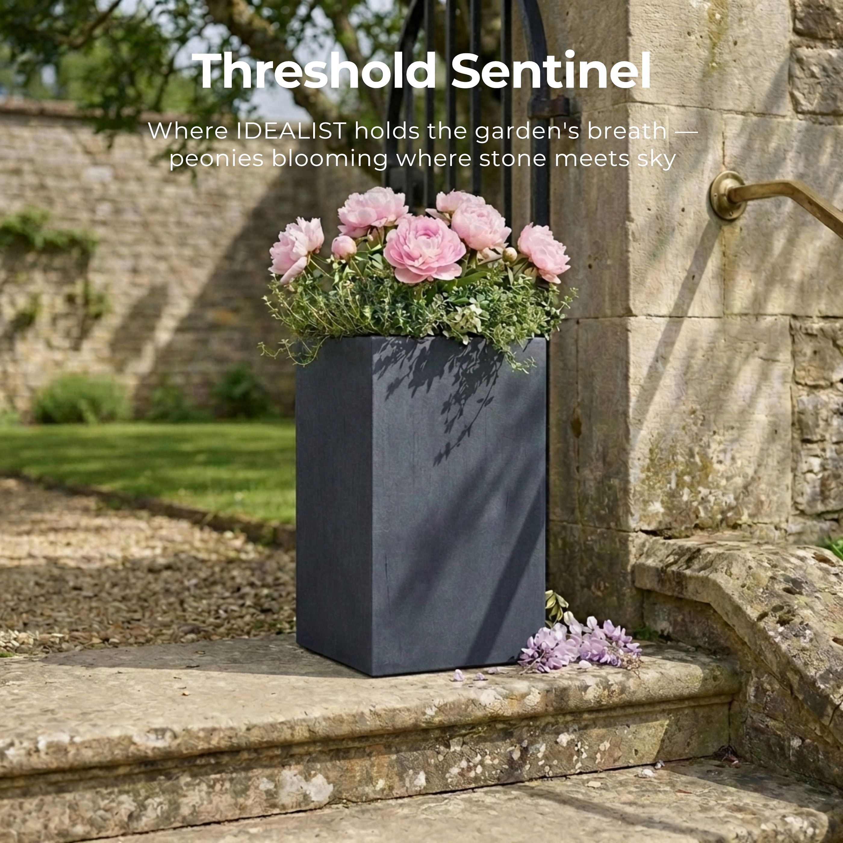 IDEALIST Lite Tall Square Contemporary Light Concrete Planter Set