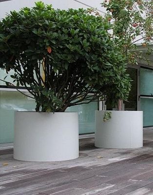 Sydney Outdoor Aluminum Round Planter
