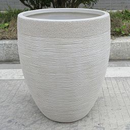 IDEALIST Lite Ribbed Light Concrete Vase Planter