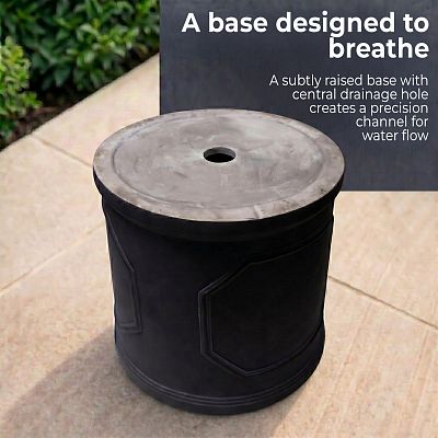 IDEALIST Chelsea Light Concrete Cylinder Garden Planter