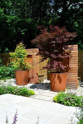 Cado Round Corten Steel Outdoor Planter