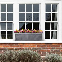 IDEALIST Lite Vertical Ribbed Vintage Style Window Box
