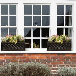 IDEALIST Lite Window Box Faux Lead Lattice Grey Light Stone Planter