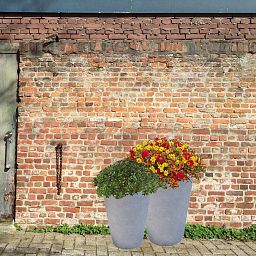 IDEALIST Lite Round Contemporary Light Concrete Planter