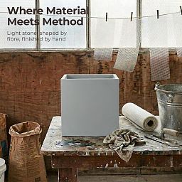 IDEALIST Lite Square Box Contemporary Light Concrete Planter