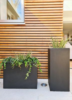 IDEALIST Lite Tall Square Contemporary Light Concrete Planter