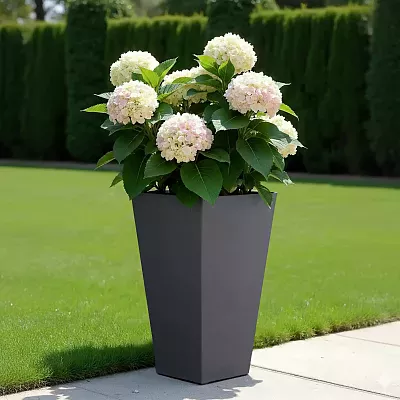 IDEALIST Lite Tall Tapered Contemporary Light Concrete Planter Set