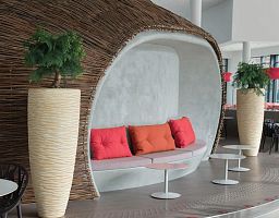 Composits Polystone Partner Seaside Round Tall Indoor Planter Pot