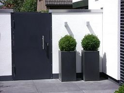 PURE High Cube Outdoor Fiberglass Planter