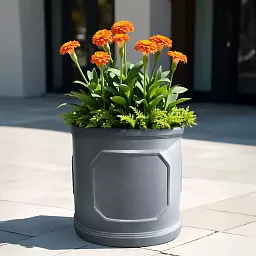 IDEALIST Chelsea Light Concrete Cylinder Garden Planter