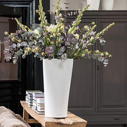 LECHUZA Delta Round Tall Poly Resin Self-watering Planter