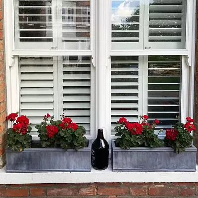 IDEALIST Lite Vertical Ribbed Vintage Style Window Box